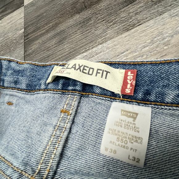 Vintage Y2K 2000s Levis 550 Faded Blue Men 36x30 Relaxed Fit Denim Jeans Red Tab - Picture 5 of 11